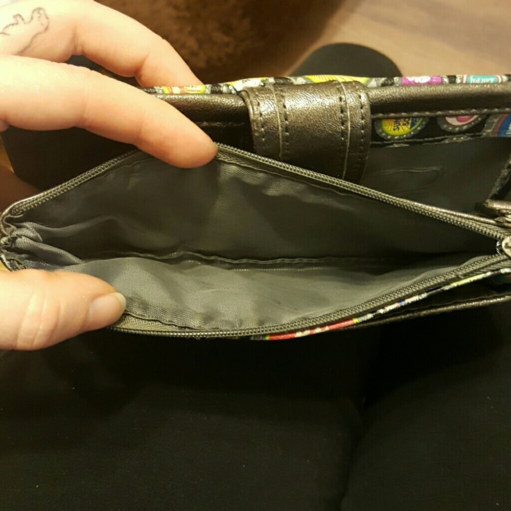 Relic Wallet - Picture 5 of 6